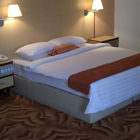 Nike Lake Resort Енугу Екстериор снимка